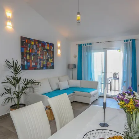 Island Breeze M - Zf Hvar 흐바르