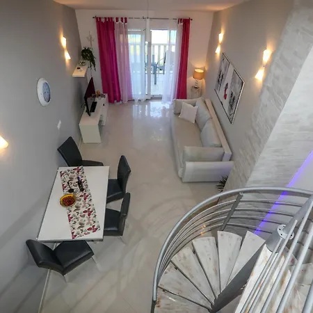 Island Breeze M - Zf Hvar Apartmán