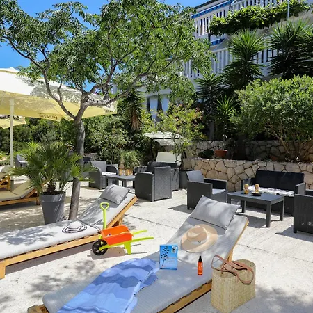 Island Breeze M - Zf Hvar Apartmán *
