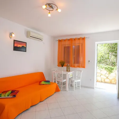 Island Breeze M Apartmán